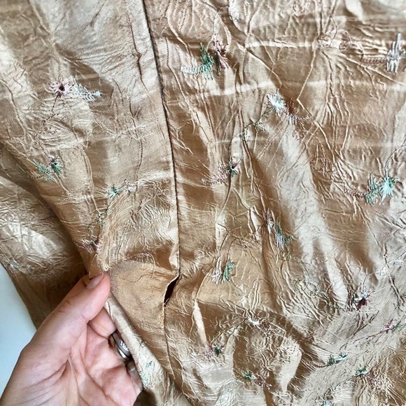 Unique cheongsam style dress - Picture 4 of 4